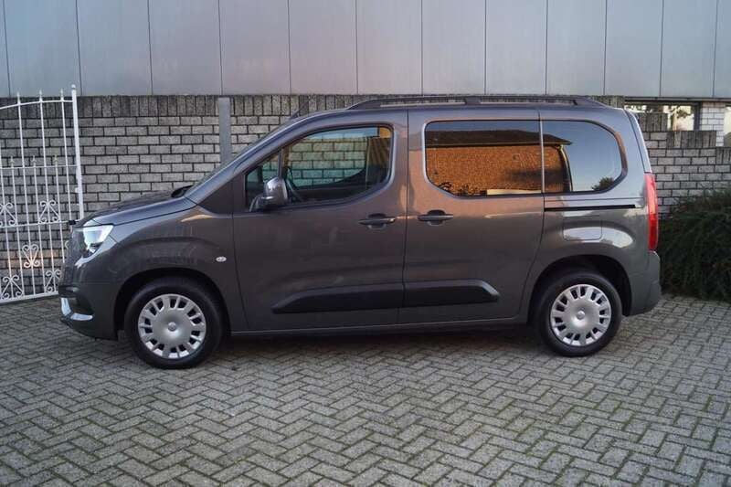 Occasion Opel Combo Life Edition 131 PK (96 kW) 2020 Grijs, metallic lak MPV