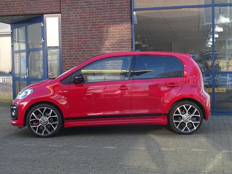 Occasion VW up! Beats 116 PK (85 kW) 2018 Rood Hatchback