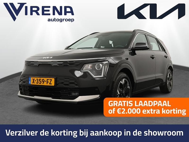 Zwart Gebruikt 2023 Kia e-Niro SUV | € 33.950 (Eerlijke prijs) - Afbeelding 1/3