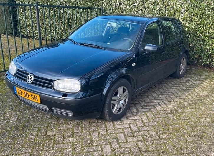 Occasion VW Golf IV 2002