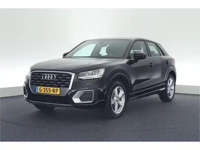 Zwart Gebruikt 2019 Audi Q2 Sport SUV | € 25.949 (Eerlijke prijs) - Afbeelding 1/4