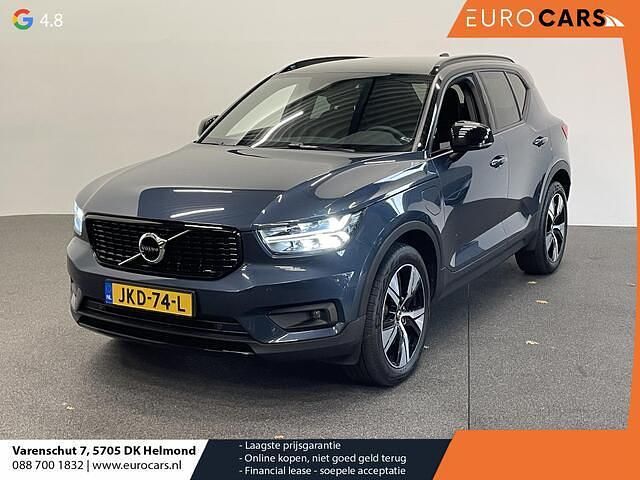 Blauw Gebruikt 2021 Volvo XC40 R-Design SUV | € 34.650 (Eerlijke prijs) - Afbeelding 1/4