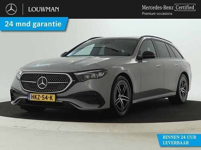 Grijs Gebruikt 2024 Mercedes E300 Advanced Stationwagen | € 63.945 (Duur) - Afbeelding 1/3
