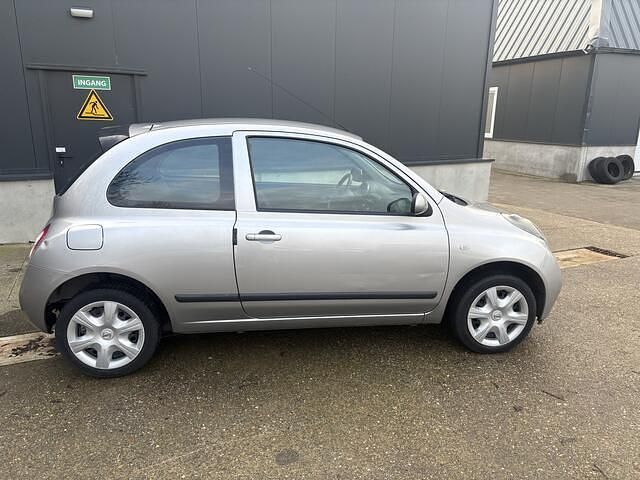 Occasion Nissan Micra 82 PK (60 kW) 2005 Grijs Hatchback