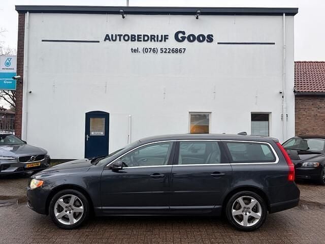 Occasion Volvo V70 Summum 163 PK (119 kW) 2012 Grijs Stationwagen