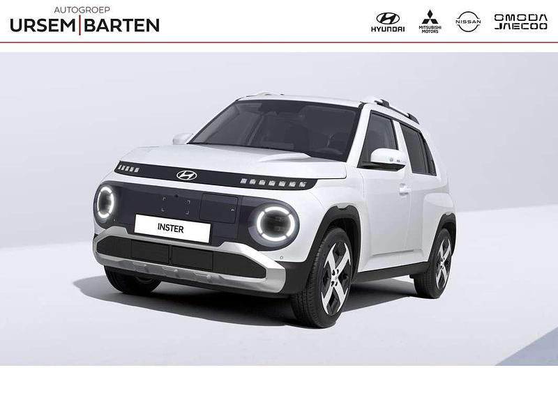 Zwart Nieuw 2025 Hyundai Inster Hatchback | € 30.280 - Afbeelding 1/4