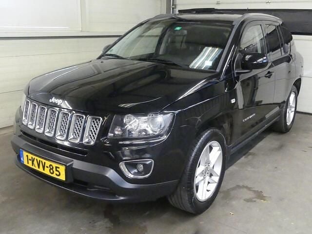 Zwart Gebruikt 2013 Jeep Compass Limited SUV | € 10.945 (Eerlijke prijs) - Afbeelding 1/4