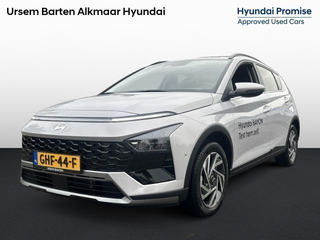 Grijs metallic Gebruikt 2024 Hyundai Bayon Premium SUV | € 29.930 - Afbeelding 1/1