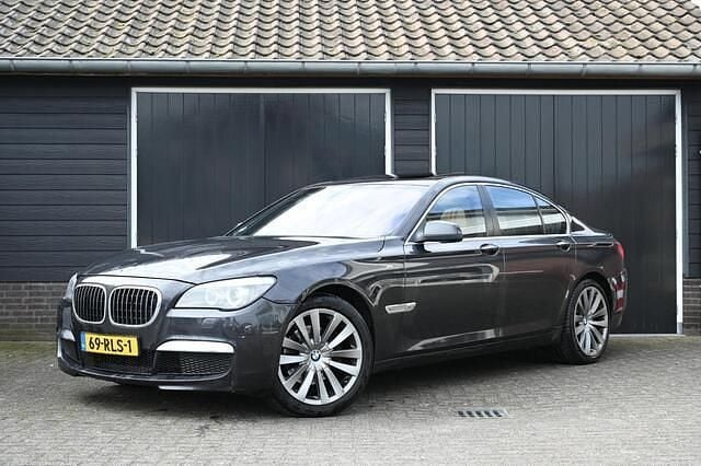 Occasion BMW 740 M Sport 306 PK (225 kW) 2011 Grijs (metallic) Sedan