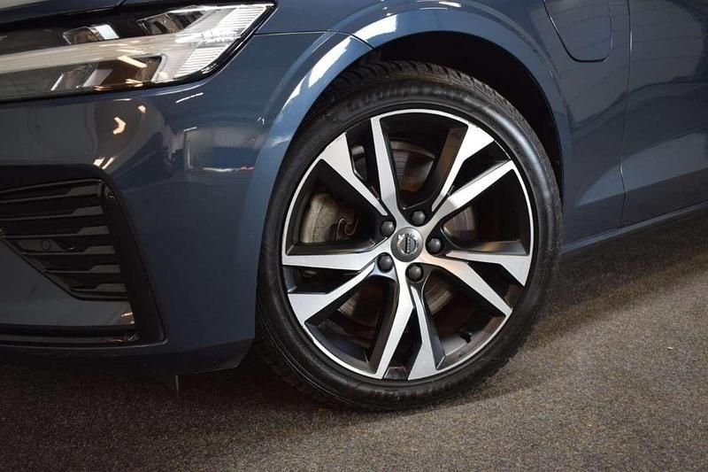 Occasion Volvo S60 Core 2022 Blauw Sedan