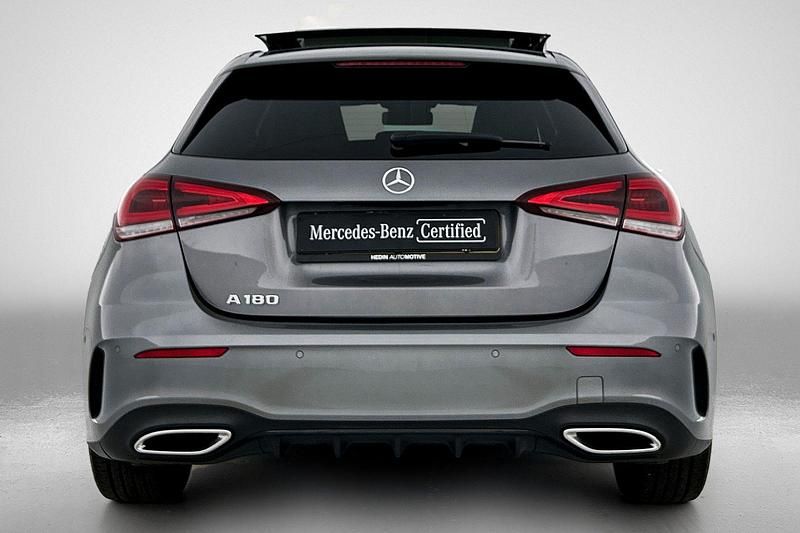 Occasion Mercedes A180 Business 136 PK (100 kW) 2022 Grijs Hatchback