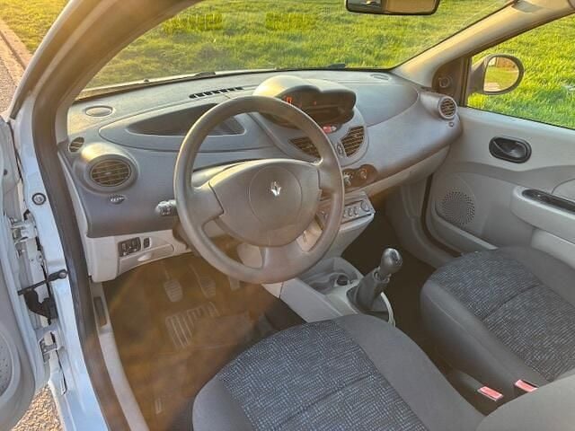 Occasion Renault Twingo Authentique 59 PK (43 kW) 2009 Wit Hatchback