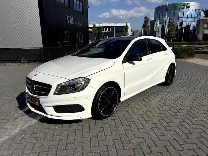 Gebruikt 2013 Mercedes A180 AMG line | € 9.999 (Iets duurder) - Afbeelding 1/4