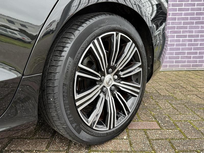 Occasion Volvo S60 Inscription 197 PK (144 kW) 2021 Zwart (metallic) Sedan