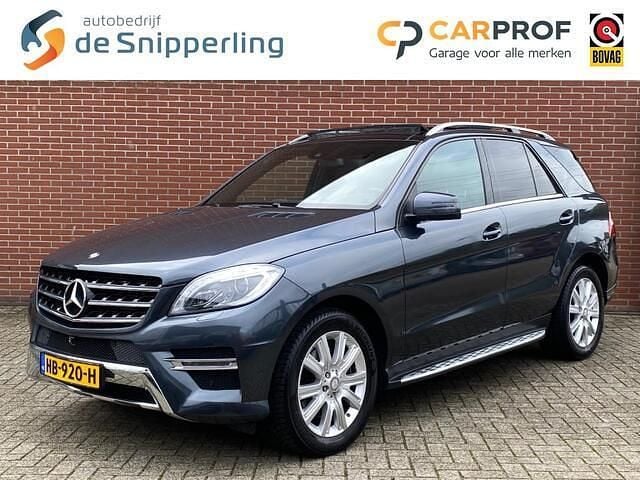 Grijs Gebruikt 2015 Mercedes 350 SUV | € 26.950 (Goede deal) - Afbeelding 1/4