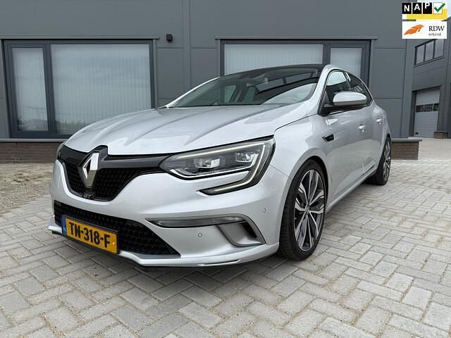 Grijs Gebruikt 2018 Renault Mégane GT GT Coupé | € 15.450 (Iets duurder) - Afbeelding 1/4