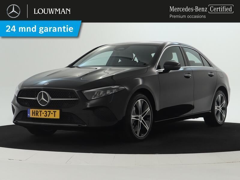 Zwart Gebruikt 2024 Mercedes A250 Luxury Sedan | € 36.950 (Eerlijke prijs) - Afbeelding 1/3
