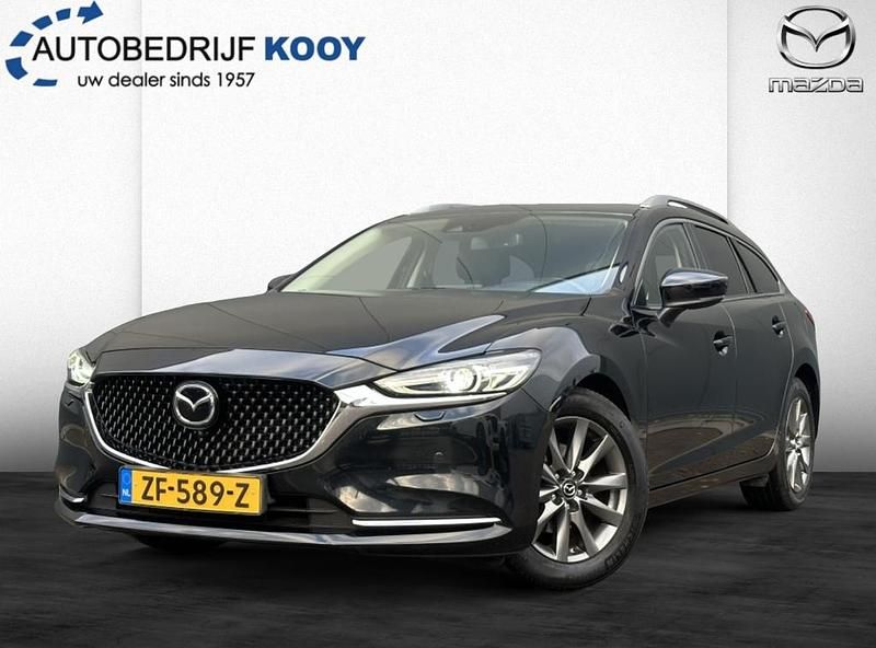 Zwart Gebruikt 2019 Mazda 6 Comfort Stationwagen | € 25.945 (Eerlijke prijs) - Afbeelding 1/3