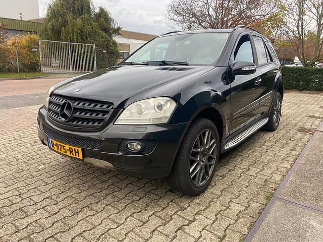 Occasion Mercedes 500 306 PK (225 kW) 2006 Zwart SUV