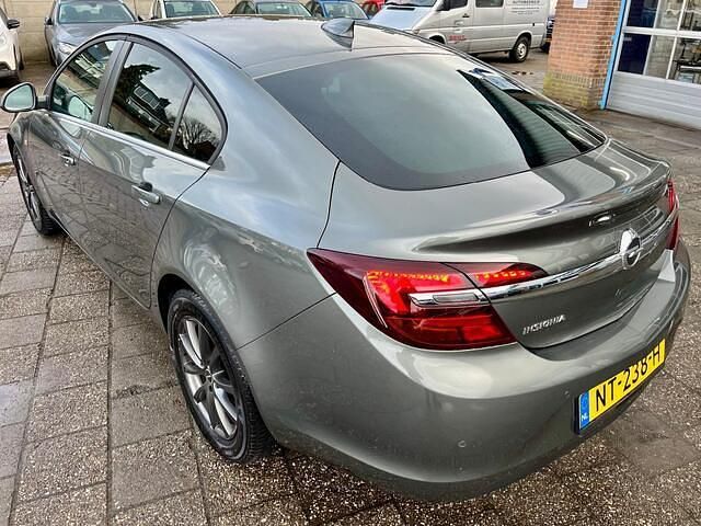Occasion Opel Insignia 140 PK (102 kW) 2017 Grijs Hatchback