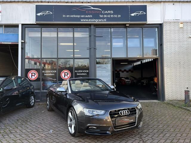 Grijs Gebruikt 2012 Audi A5 Cabriolet Proline Cabriolet | € 13.250 (Eerlijke prijs) - Afbeelding 1/4