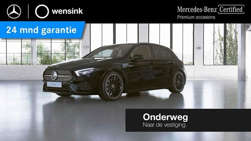 Zwart Gebruikt 2021 Mercedes A250 Premium Hatchback | € 30.850 (Eerlijke prijs) - Afbeelding 1/4