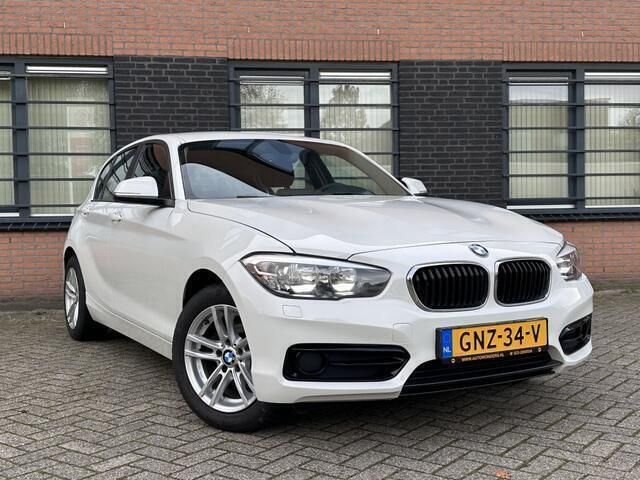 Wit Gebruikt 2015 BMW 118 Hatchback | € 9.750 (Goede deal) - Afbeelding 1/4