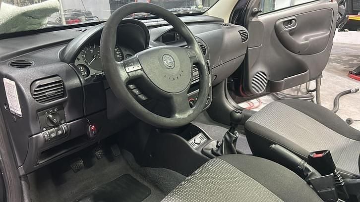 Gebruikt 2011 Opel Combo | € 4.250 - Afbeelding 1/4