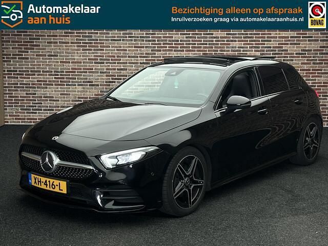 Zwart, metallic lak Gebruikt 2019 Mercedes A200 Business Hatchback | € 24.250 (Eerlijke prijs) - Afbeelding 1/4