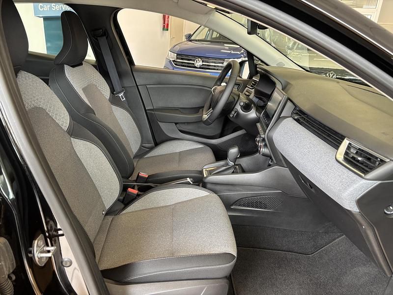 Occasion Renault Clio V Evolution 93 PK (68 kW) 2025 Zwart Hatchback