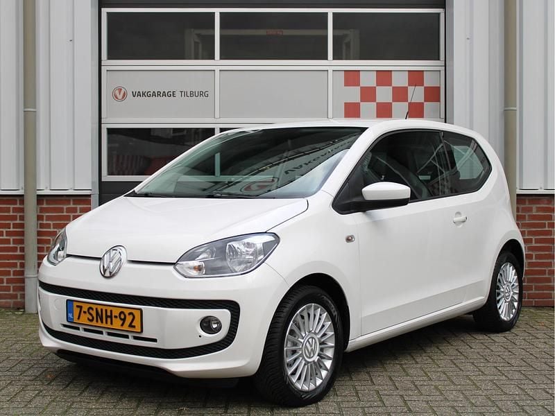 Wit Gebruikt 2012 VW up! high up! Hatchback | € 4.995 (Eerlijke prijs) - Afbeelding 1/4