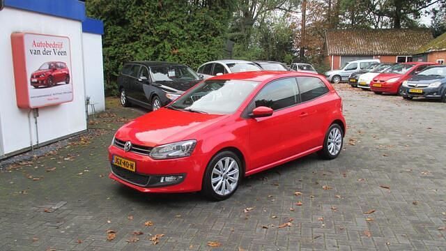 Rood Gebruikt 2011 VW Polo Comfortline Hatchback | € 5.995 (Eerlijke prijs) - Afbeelding 1/4