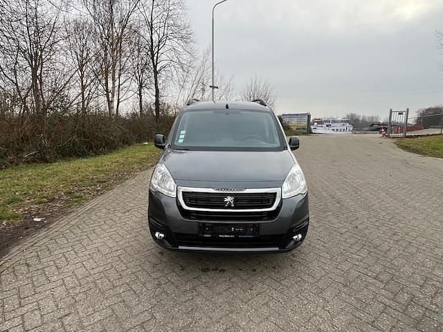 Occasion Peugeot Partner 98 PK (72 kW) 2016 Grijs (metallic) MPV