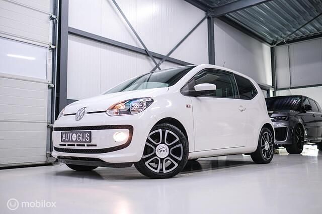 Wit Gebruikt 2013 VW up! high up! Hatchback | € 6.790 (Eerlijke prijs) - Afbeelding 1/4