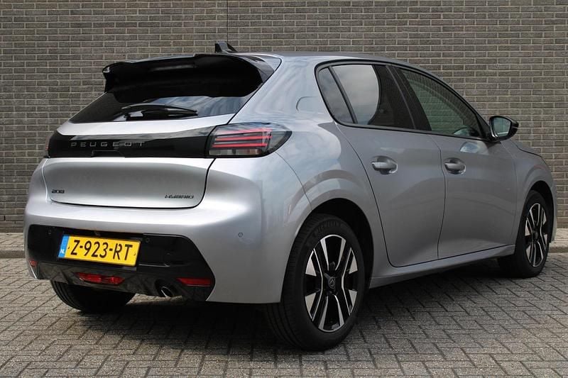 Occasion Peugeot 208 Allure 110 PK (80 kW) 2024 Grijs Hatchback