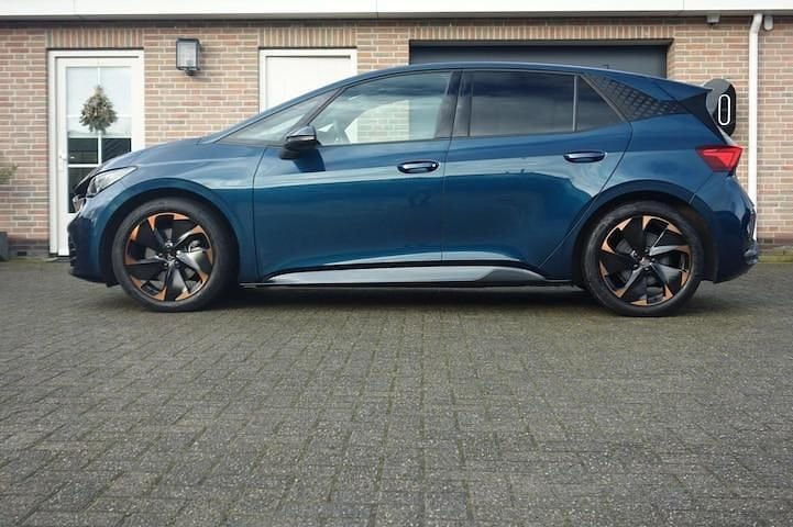 Occasion Cupra Born 169 kW (231 PK) 2021 Blauw (metallic) Hatchback