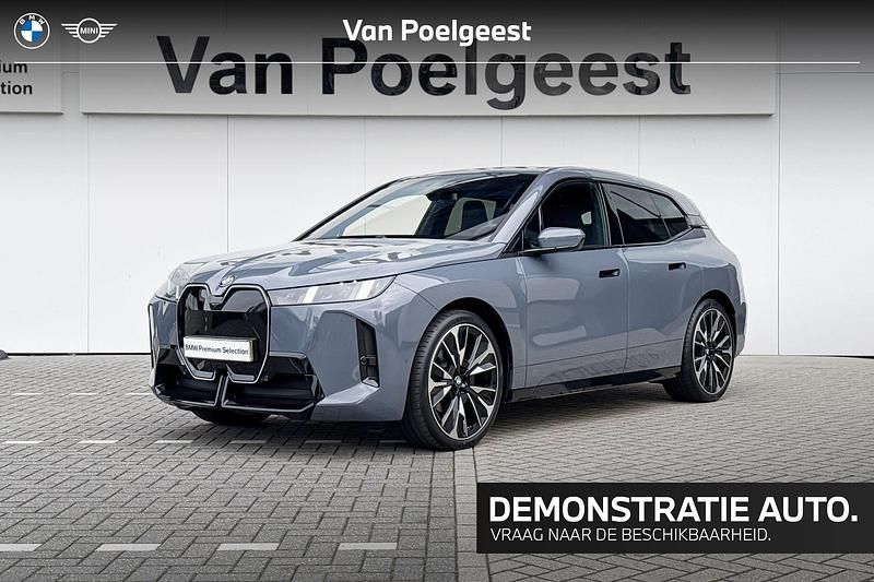 Occasion BMW iX M Sport 300 kW (408 PK) 2025 Grijs SUV