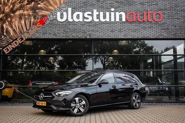 Gebruikt 2023 Mercedes 300 Luxury Stationwagen | € 34.900 (Goede deal) - Afbeelding 1/4