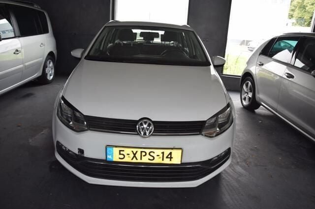 Wit Gebruikt 2014 VW Polo Comfortline Hatchback | € 6.599 (Eerlijke prijs) - Afbeelding 1/4