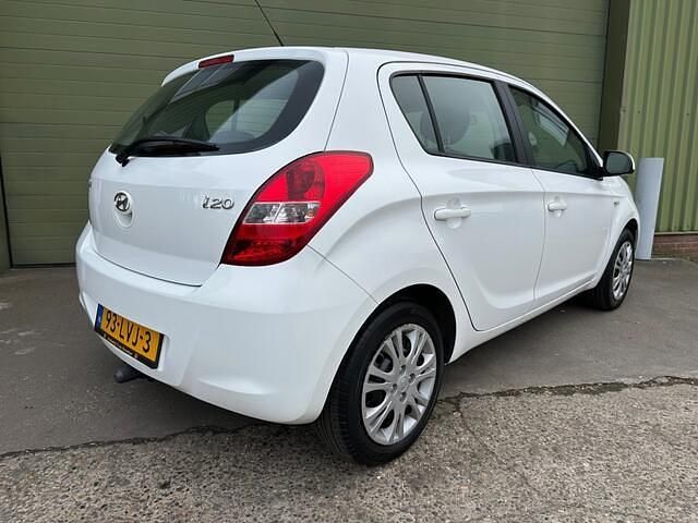 Occasion Hyundai i20 101 PK (74 kW) 2010 Hatchback Hatchback