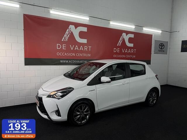 Wit Gebruikt 2019 Toyota Yaris Active Hatchback | € 11.750 (Super prijs) - Afbeelding 1/4