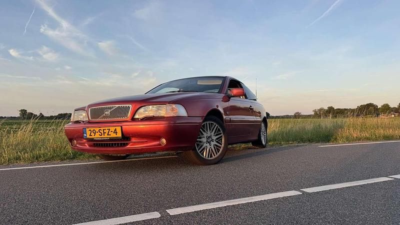 Rood Gebruikt 1998 Volvo C70 Coupé | € 1.500 (Super prijs) - Afbeelding 1/4