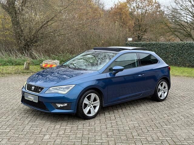 Blauw Gebruikt 2013 Seat Leon SC FR Hatchback | € 9.250 - Afbeelding 1/4