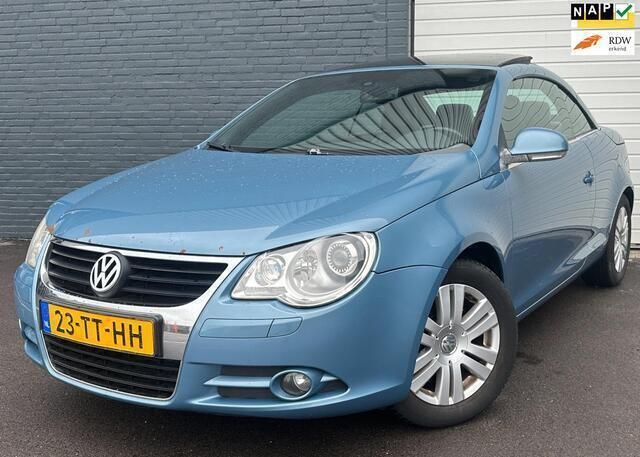 Blauw Gebruikt 2007 VW Eos Cabriolet | € 1.495 - Afbeelding 1/4