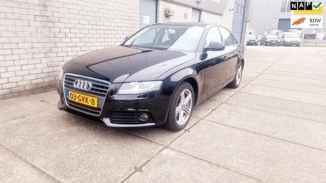 Zwart Gebruikt 2008 Audi A4 Business Sedan | € 4.950 (Eerlijke prijs) - Afbeelding 1/4
