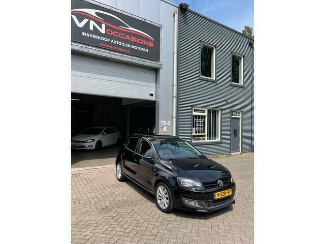 Zwart Gebruikt 2012 VW Polo Highline Hatchback | € 6.999 (Duur) - Afbeelding 1/4