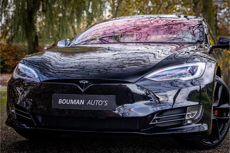 Occasion Tesla Model S Performance 500 kW (680 PK) 2018 Zwart (metallic) Hatchback