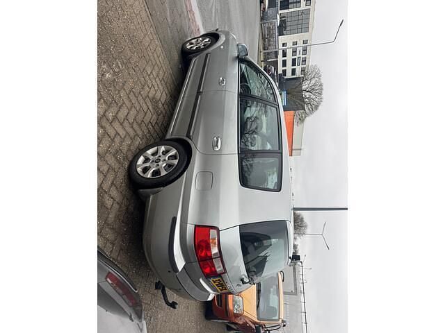Occasion Kia Carens EX 139 PK (102 kW) 2005 Grijs MPV