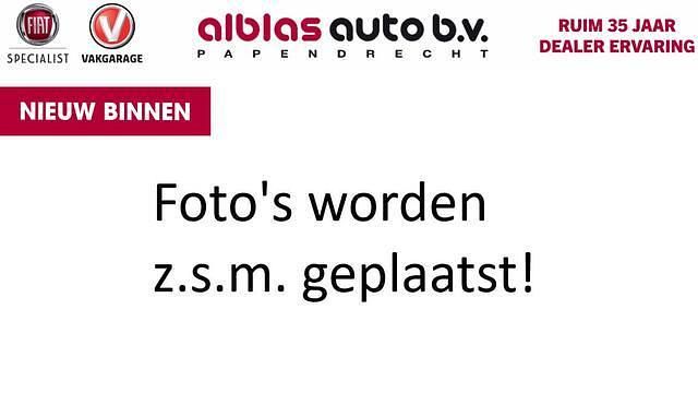 Grijs Gebruikt 2018 Mercedes C180 AMG Sedan | € 25.950 (Eerlijke prijs) - Afbeelding 1/4