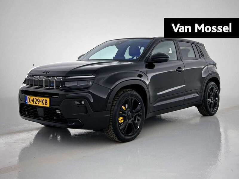 Zwart Gebruikt 2023 Jeep Avenger EV SUV | € 28.900 (Eerlijke prijs) - Afbeelding 1/4